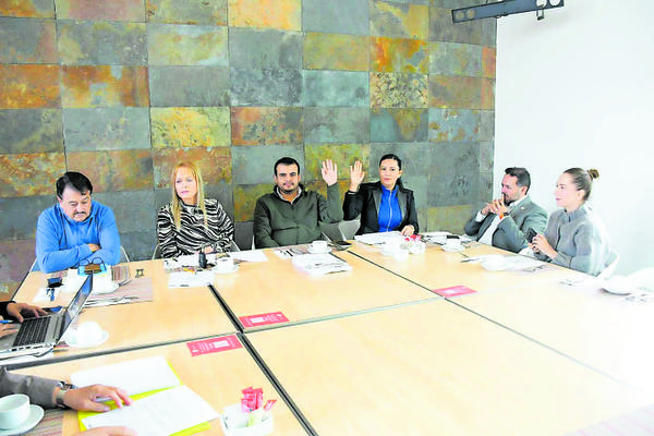 Aprueban dictamen para traspasar Parador