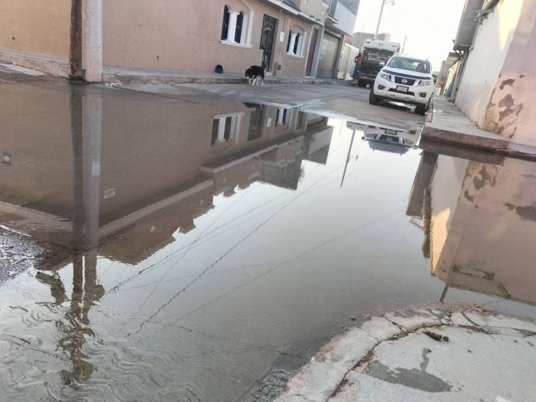 Denuncian encharcamientos e inundaciones por malos trabajos de pavimentación