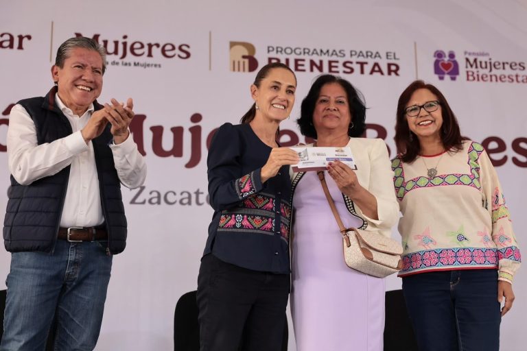 Reciben 36,205 zacatecanas pensión para el Bienestar