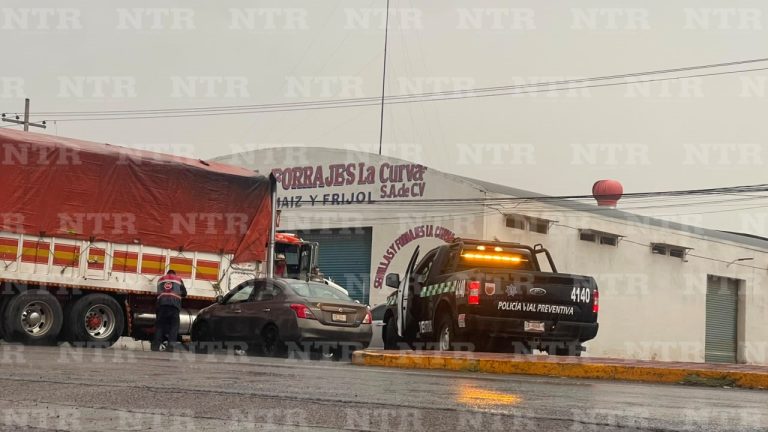 Conductor se lesiona en accidente vial