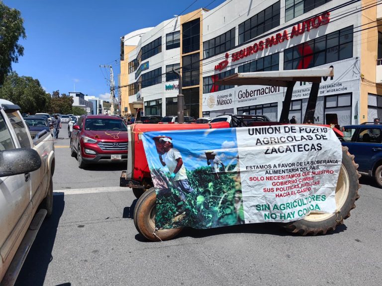 Protestan de nuevo agricultores