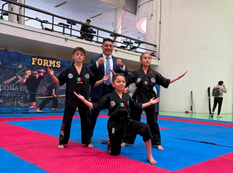 Zacatecanos van por la gloria internacional en kickboxing