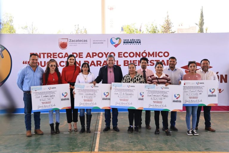 Fortalecen apoyos para estudiantes