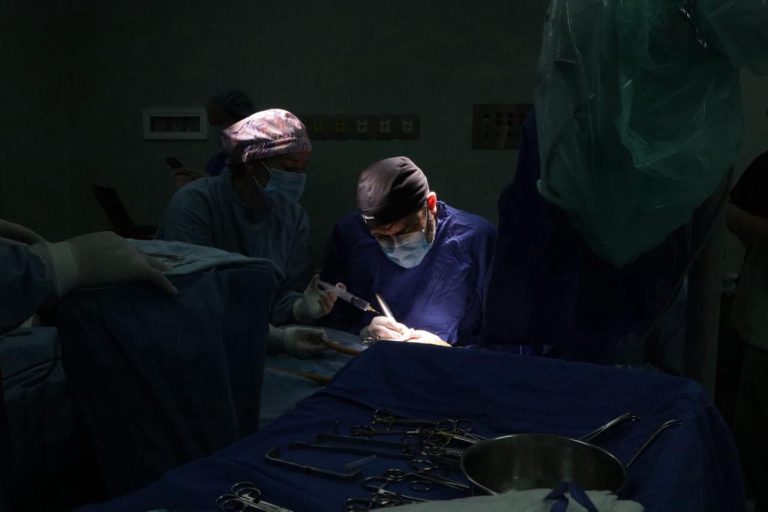 Benefician a 21 menores con implantes cocleares