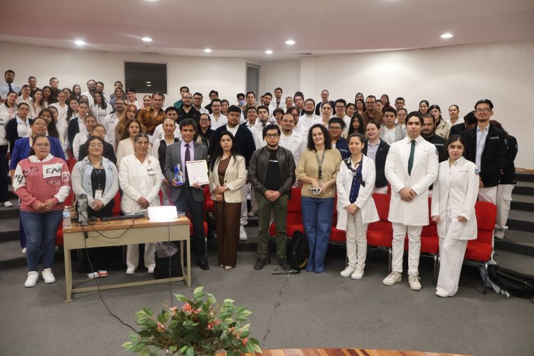 Capacitan a personal del ISSSTE en seguridad del paciente