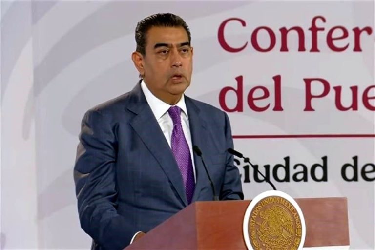 Desoye EU reclamo; deporta 2 mil 900 mexicanos a CA