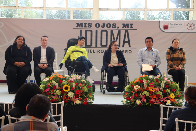 Ofrece Incluzac la conferencia «Mis ojos, mi idioma»