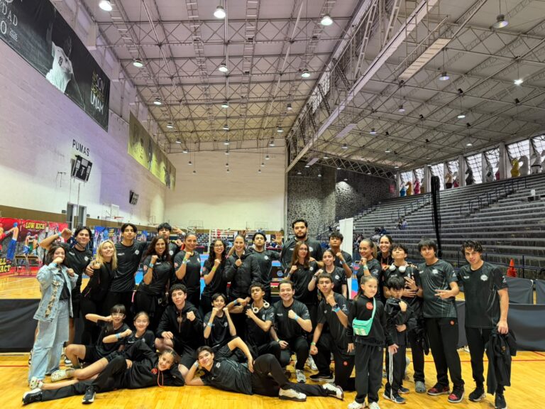 Conquista Zacatecas 16 títulos de kickboxing
