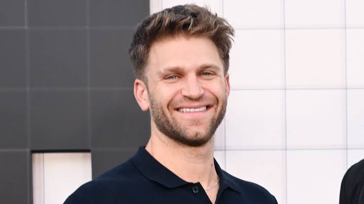 Asaltan a actor de ‘Pretty Little Liars’ en West Hollywood