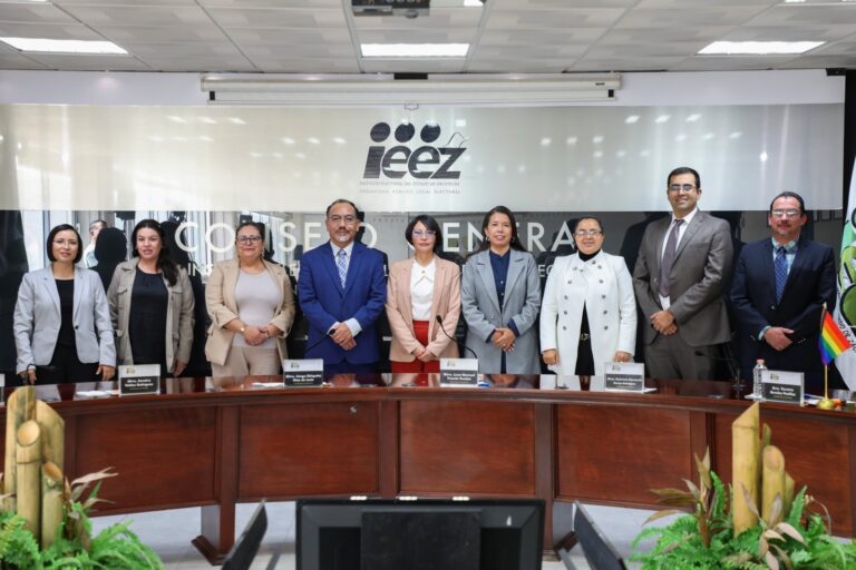 Firman convenios de colaboración IEEZ, INE y UAZ