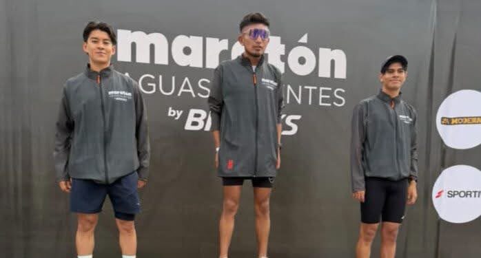 Francisco Reyes sube al podio en medio maratón de Aguascalientes