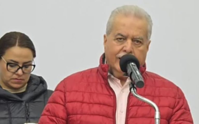 Usurpar funciones sin título es un delito: PRI