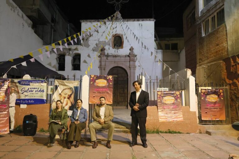 Realizan Tertulias en Familia en el barrio de El Niño
