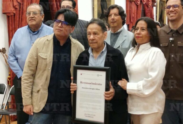 Reconocen a Sergio Ulloa por sus proyectos creativos