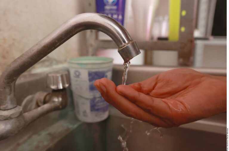 Sin pagar agua, 50% de los habitantes de Tlaltenango